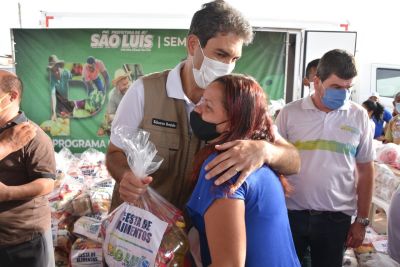 notícia: Prefeito Eduardo Braide entrega cestas básicas a 500 famílias do Residencial Ribeira, na Zona Rural de São Luís