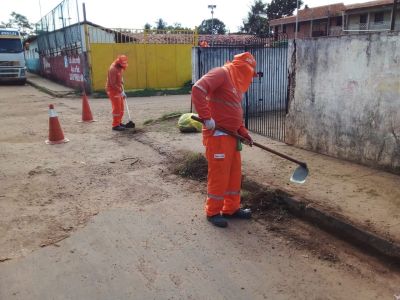 notícia: Comitê Gestor de Limpeza Urbana realiza mutirão de limpeza na Vila Itamar