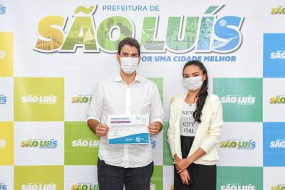 notícia: Eduardo Braide é o primeiro prefeito do Brasil a receber prêmio “Atitude Cidadã” do Instituto Lixo Zero
