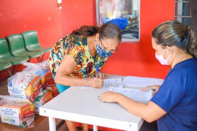 Prefeitura de São Luís segue com entrega de kits de alimentação para famílias de alunos da rede municipal 
