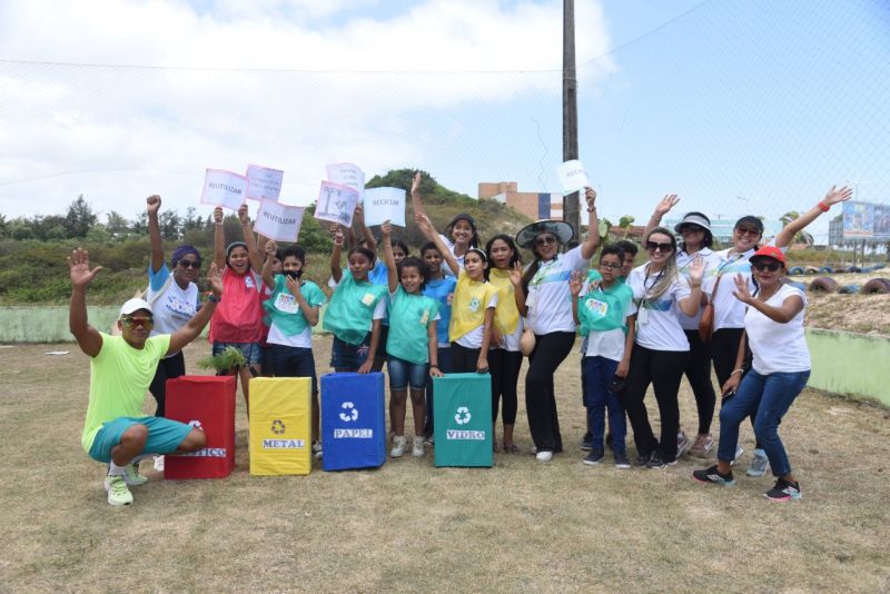 Prefeitura de São Luís promove ação educativa e de conscientização sobre o Dia Internacional de Limpeza de Praias e Rios 