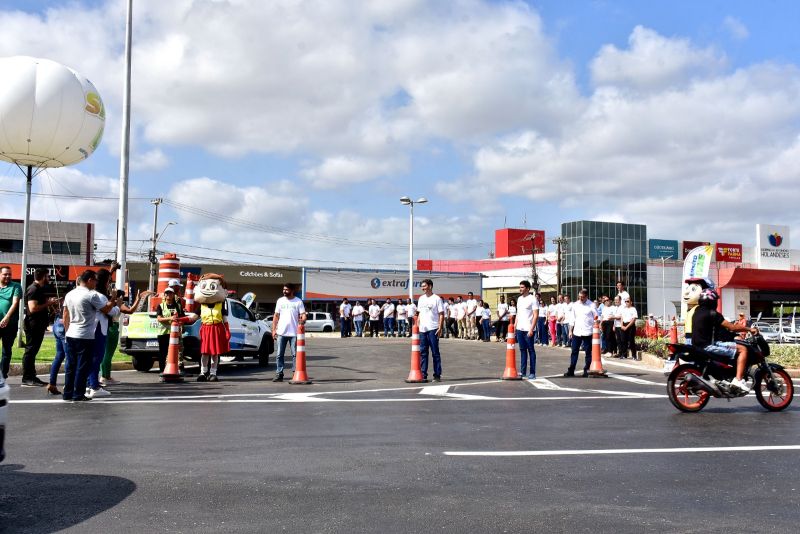 Prefeito Eduardo Braide entrega novo cruzamento que substitui antiga rotatória do Shopping do Automóvel