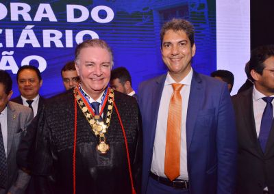 notícia: Prefeito Eduardo Braide prestigia posse de nova mesa diretora do Tribunal de Justiça do Maranhão