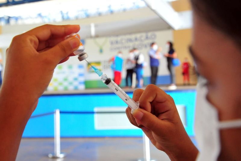 Centro Municipal de Vacinação atendeu mais de 7,6 mil pessoas na primeira semana