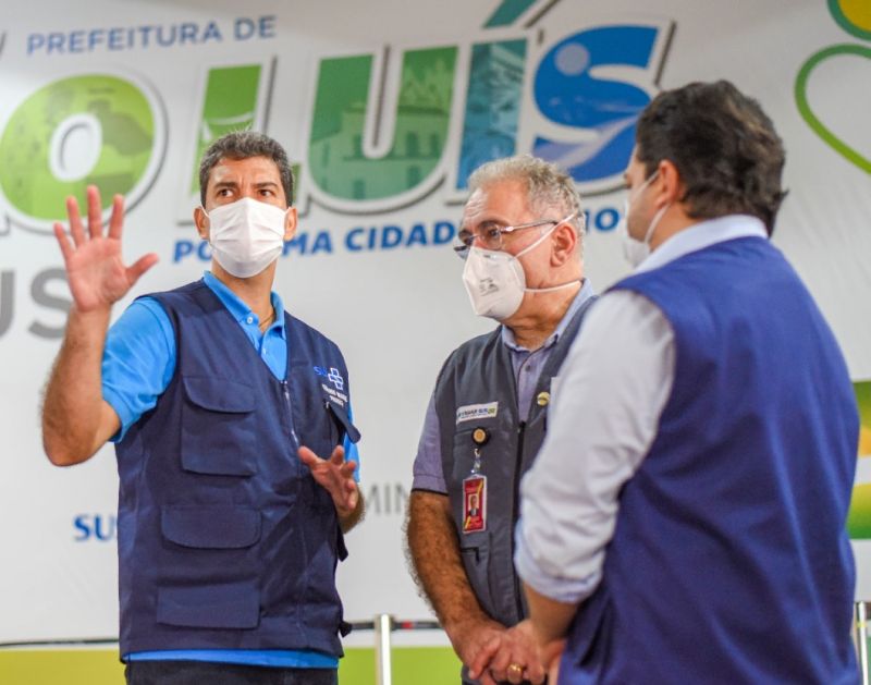 Prefeito Eduardo Braide garante mais 300 mil doses extras de vacina contra a Covid-19 durante visita do ministro da Saúde em São Luís