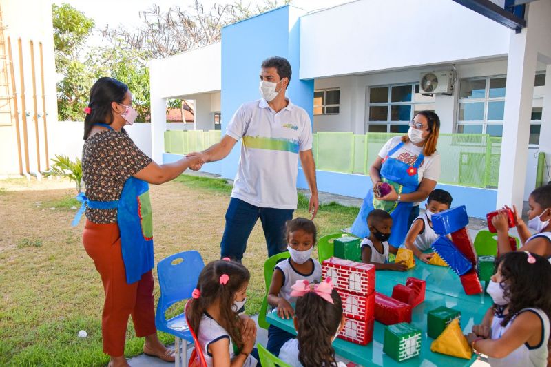 Prefeito Eduardo Braide acompanha início das atividades presenciais na creche e pré-escola Elza Maria Rodrigues da Silva, na Cidade Operária