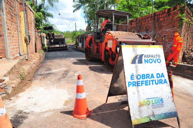 Prefeito Eduardo Braide vistoria obras do programa Asfalto Novo na Vila Nova República