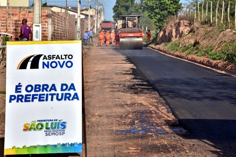 Prefeito Eduardo Braide acompanha ações do programa Asfalto Novo no Residencial Amendoeiras, na Zona Rural de São Luís