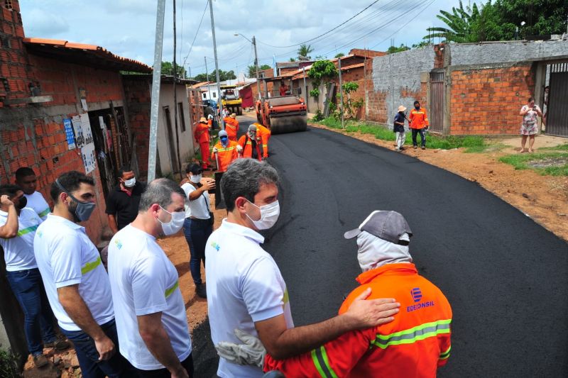 Prefeito Eduardo Braide acompanha serviços do programa Asfalto Novo na Zona Rural