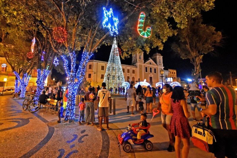 Prefeitura de São Luís segue com programação do 'Natal da Esperança' no feriado de Nossa Senhora da Conceição