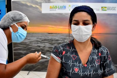 notícia: Prefeitura de São Luís disponibiliza telefones para informações sobre a vacinação contra Covid-19