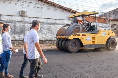 notícia: Prefeito Eduardo Braide acompanha início do Asfalto Novo na região do Planalto Turu 