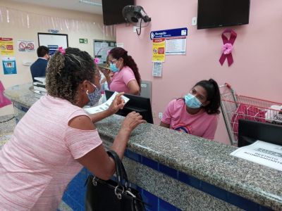 galeria: Outubro Rosa: Prefeitura de São Luís realiza ação de saúde para mulheres em situação de vulnerabilidade