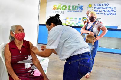 notícia: Prefeitura retoma vacinação de idosos por faixa etária contra a Covid-19 em São Luís