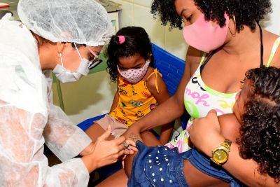 notícia: Prefeitura de São Luís segue com vacinação contra a influenza no feriado desta quarta-feira (21) 