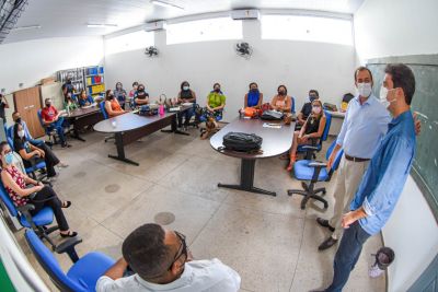 notícia: Prefeito Eduardo Braide reúne-se com equipe de formadores da rede municipal de São Luís