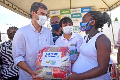 notícia: Prefeito Eduardo Braide inicia a entrega das 10 mil cestas de alimentos para famílias da região do Quilombo Urbano da Liberdade