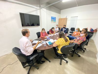 notícia: Prefeitura mantém diálogo com Fórum das Escolas Comunitárias de São Luís sobre os avanços na educação municipal