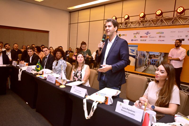 Prefeito Eduardo Braide participa de evento nacional de Jovens Empresários