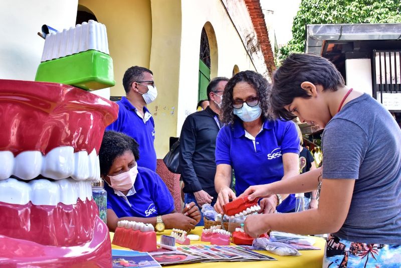 Prefeitura de São Luís e parceiros realizam mais de mil procedimentos em ação de saúde no Mercado nas Tulhas