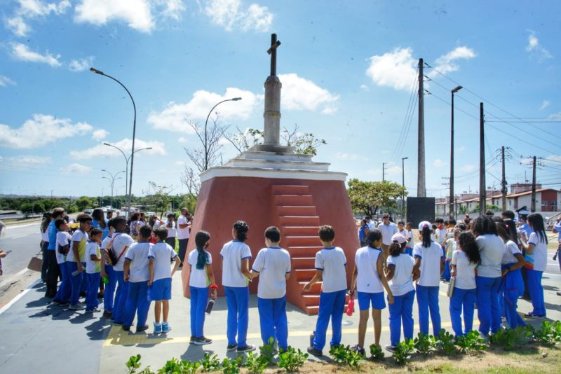 Prefeitura de São Luís entrega obra de conservação do monumento Outeiro da Cruz