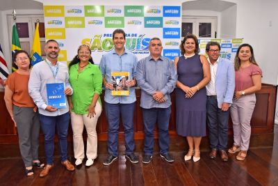 Prefeito Eduardo Braide entrega produtos do programa Cidades Empreendedoras e incentiva investimentos em São Luís