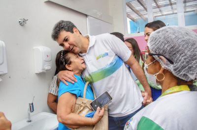 notícia: Prefeito Eduardo Braide entrega 1ª Clínica da Família de São Luís