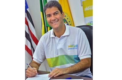 Prefeito Eduardo Braide assina lei que garante o pagamento do 14º salário para profissionais da educação de São Luís