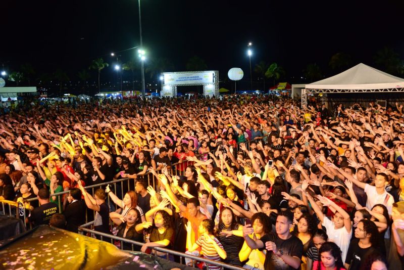 Prefeitura de São Luís leva multidão para o “São Luís Gospel”, na Praça Maria Aragão