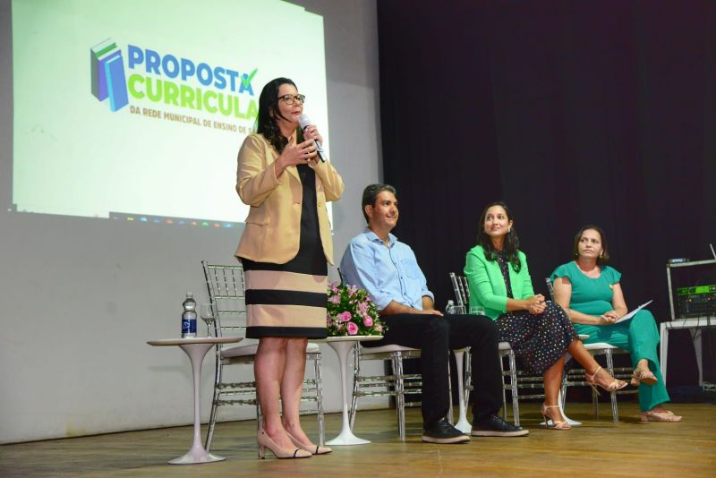 Prefeitura de São Luís divulga Proposta Curricular formulada por profissionais da Rede Municipal de Ensino
