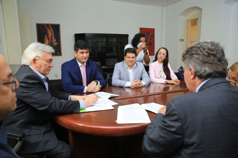 Prefeitura de São Luís renova parceria com Hospital Universitário Presidente Dutra para a prestação de serviços de alta complexidade à população