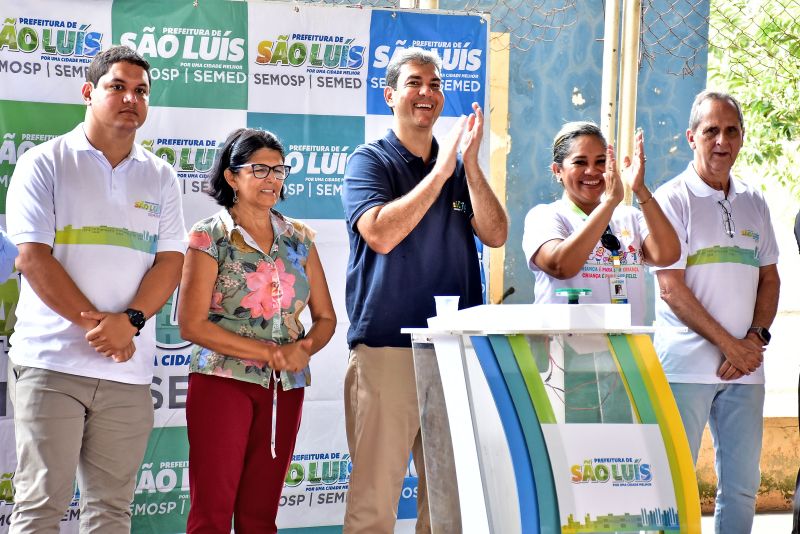 Prefeito Eduardo Braide segue com reformas de quadras poliesportivas e serviços chegam à U.E.B. Ribamar Bogéa, na Cidade Olímpica