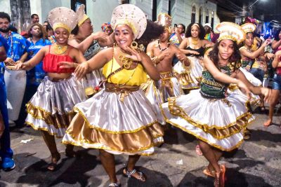 galeria: Terça-feira de Carnaval é marcada por encontro de blocos Afro e Tribos de Índio na Madre Deus