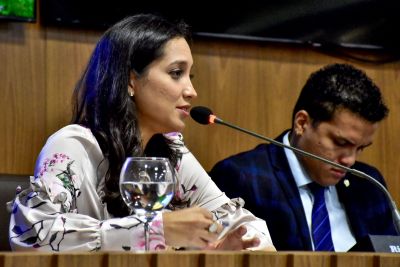 notícia: Secretária de Educação apresenta à Câmara detalhes do transporte escolar de São Luís