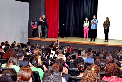 notícia: Prefeitura de São Luís inicia formação com novos professores contratados que atuarão nas escolas municipais