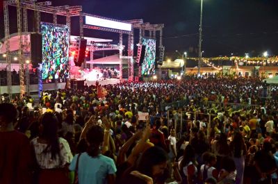 notícia: Prefeitura de São Luís promove grande festa na Maria Aragão para a comunidade evangélica