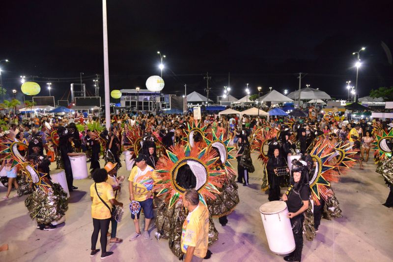 Prefeitura de São Luís abre Cidade do Carnaval com presença de milhares de foliões que se divertiram ao som de Joelma e de artistas locais