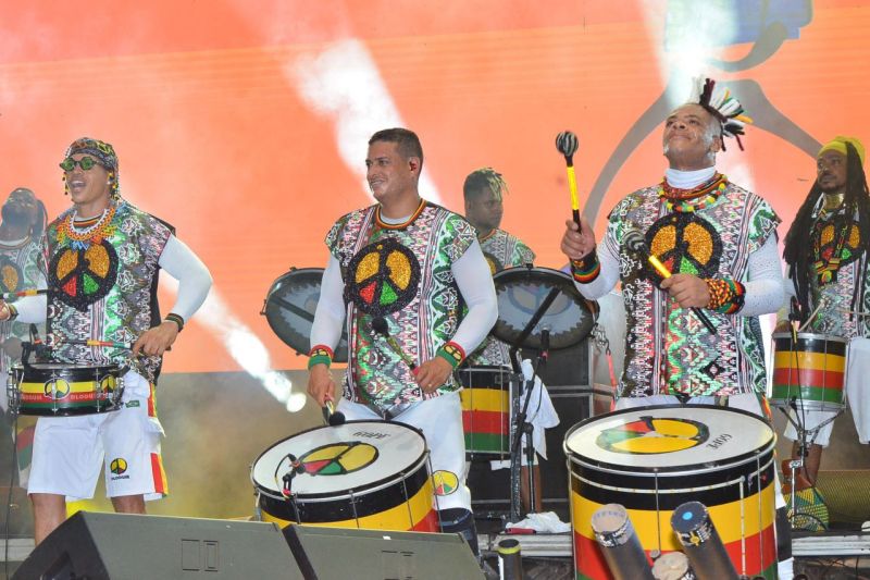Prefeitura de São Luís agita a Cidade do Carnaval com shows de Olodum e Mateus Ximenes