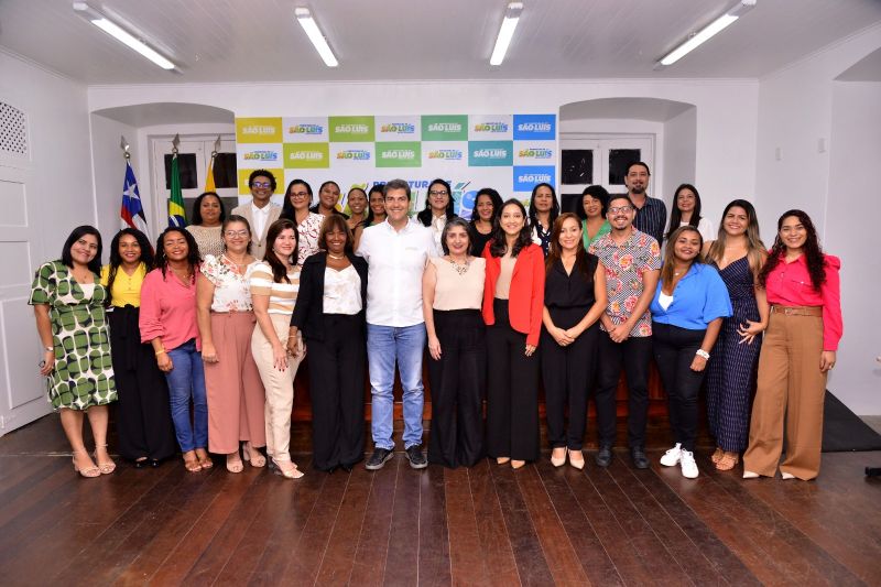 Prefeito Eduardo Braide empossa novos gestores escolares para a rede municipal de São Luís