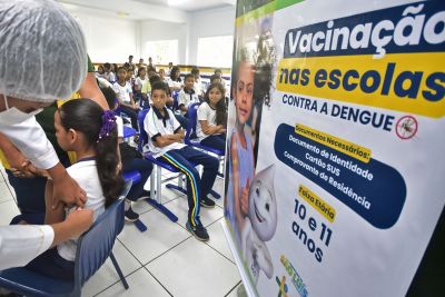 notícia: Prefeitura de São Luís leva vacinação contra dengue às escolas da rede municipal de ensino
