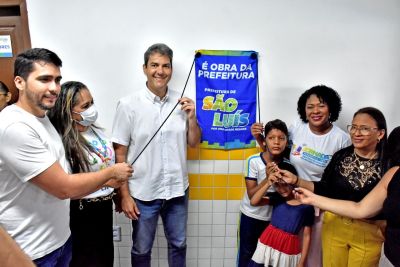 notícia: Prefeito Eduardo Braide entrega U.E.B. Camélia Costa Viveiros totalmente reformada