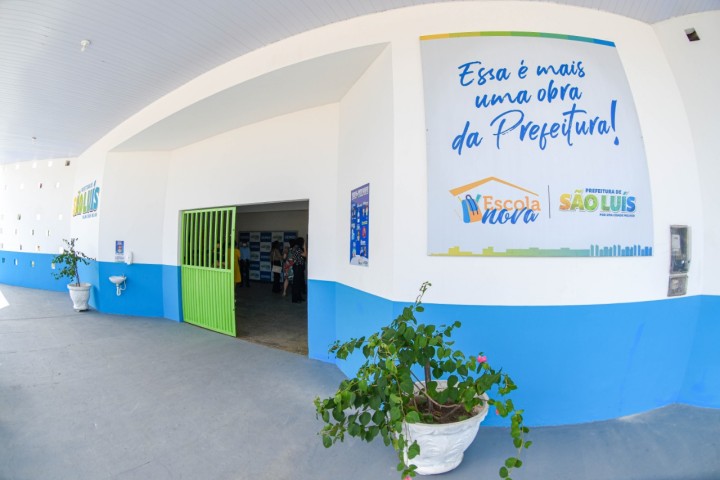 Prefeitura entrega duas novas escolas totalmente reformadas em São Luís