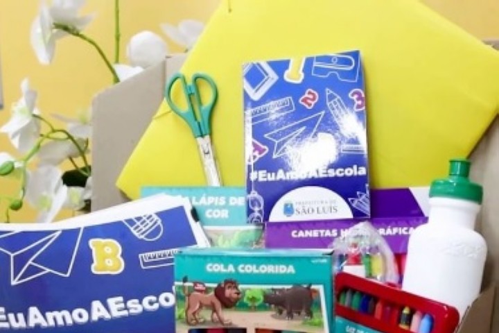 Prefeitura entrega kits escolares novinhos e com qualidade aos estudantes de São Luís 📚