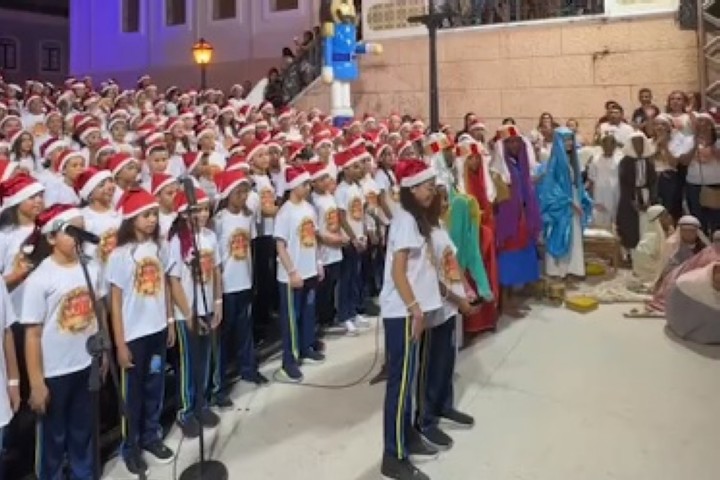 vídeo: 🎶 Cantata Natalina da Educação reúne 500 talentosos estudantes da Rede Municipal de São Luís ✨🎄
